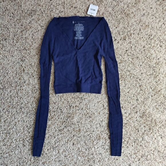 NEW $88 Free People Gone Adrift Long Sleeve Top - Picture 11 of 13